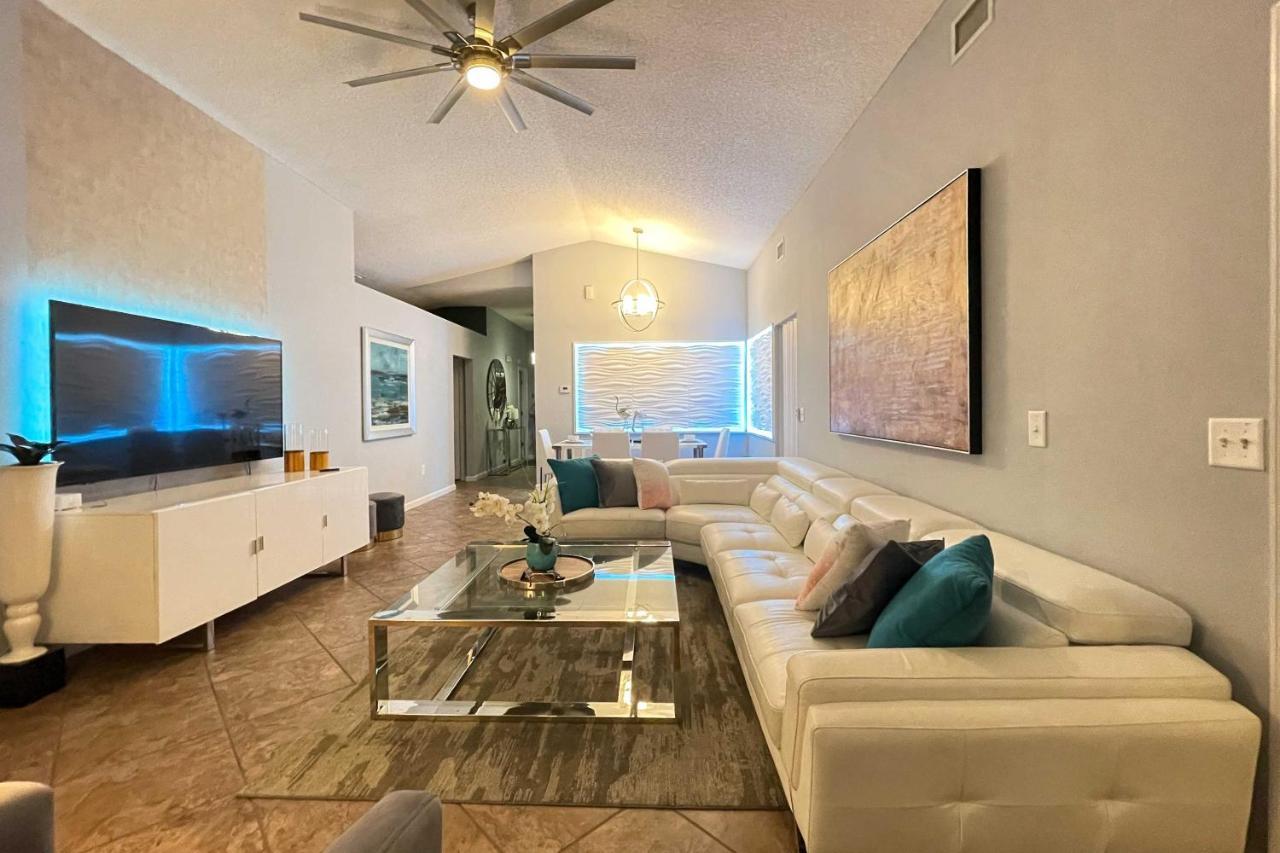 Villa With Home Theater, Bar And Poolside Cinema! Four Corners Exterior foto